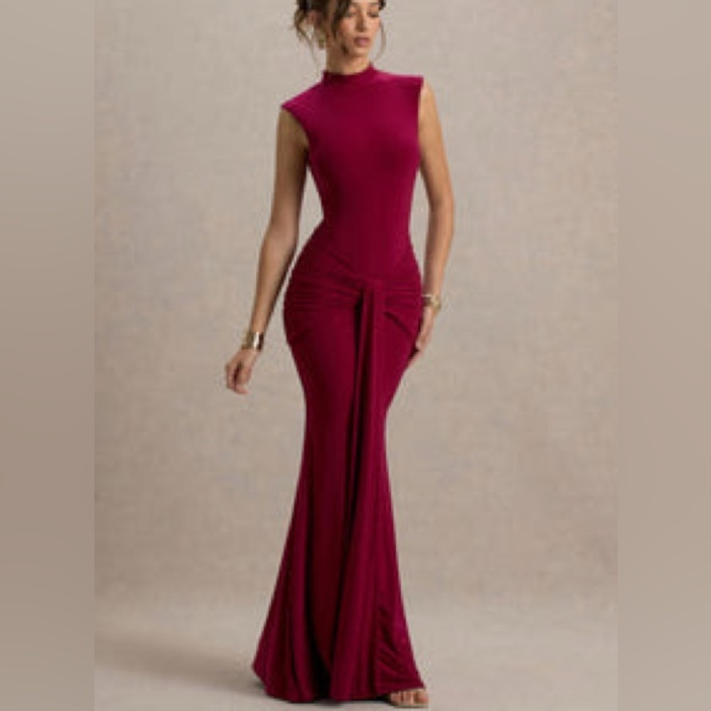 CLUB L LONDON GRAZIANA GOWN